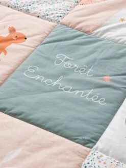 Tapis De Sol Patchwork FORET ENCHANTEE Rose / Multicolore - Vertbaudet 11 Tapis De Sol Patchwork FORET ENCHANTEE Rose / Multicolore - Vertbaudet -Literie Pour Bébé tapis de sol patchwork foret enchantee 3